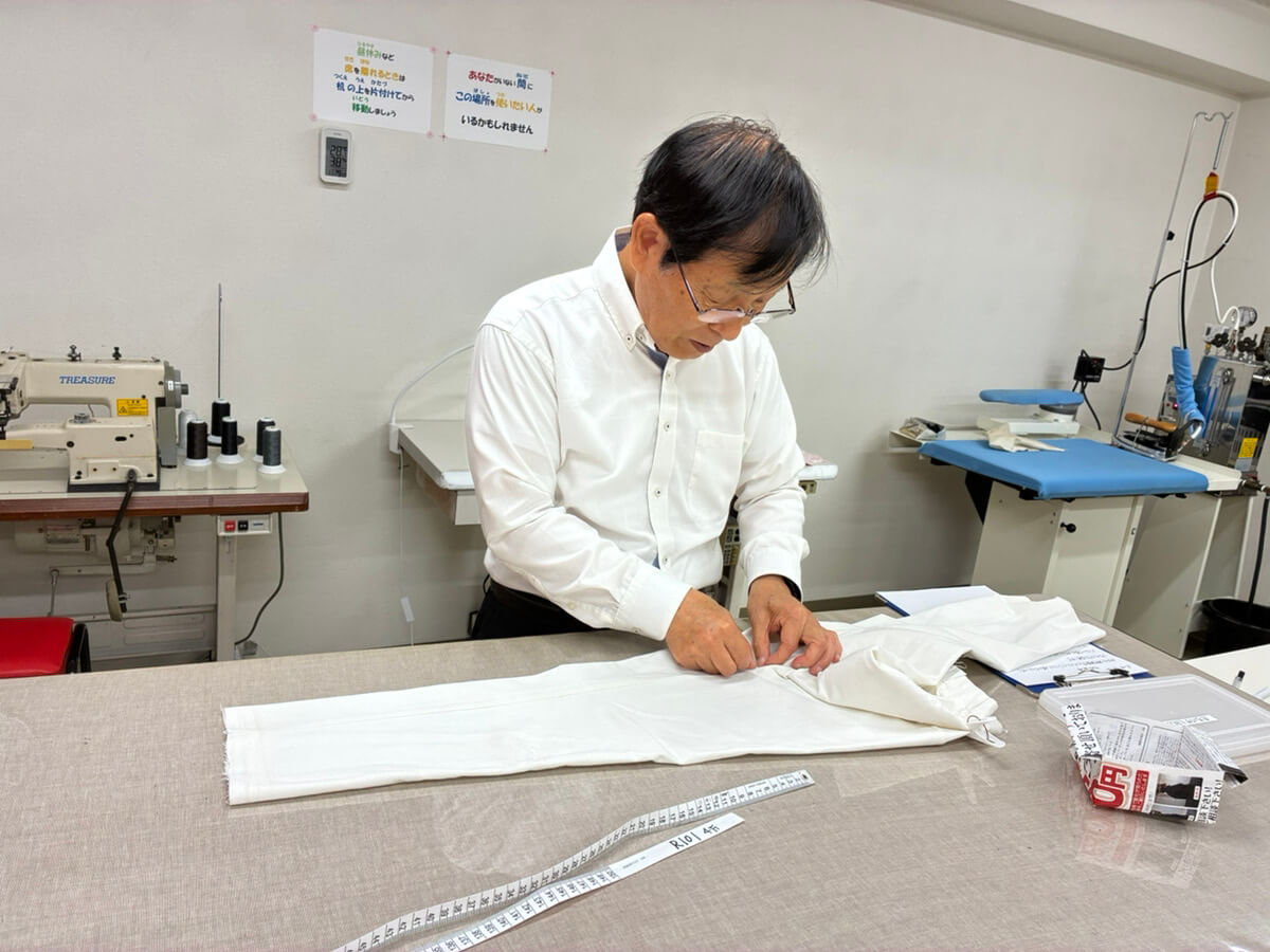 会長の裾上げ道場①